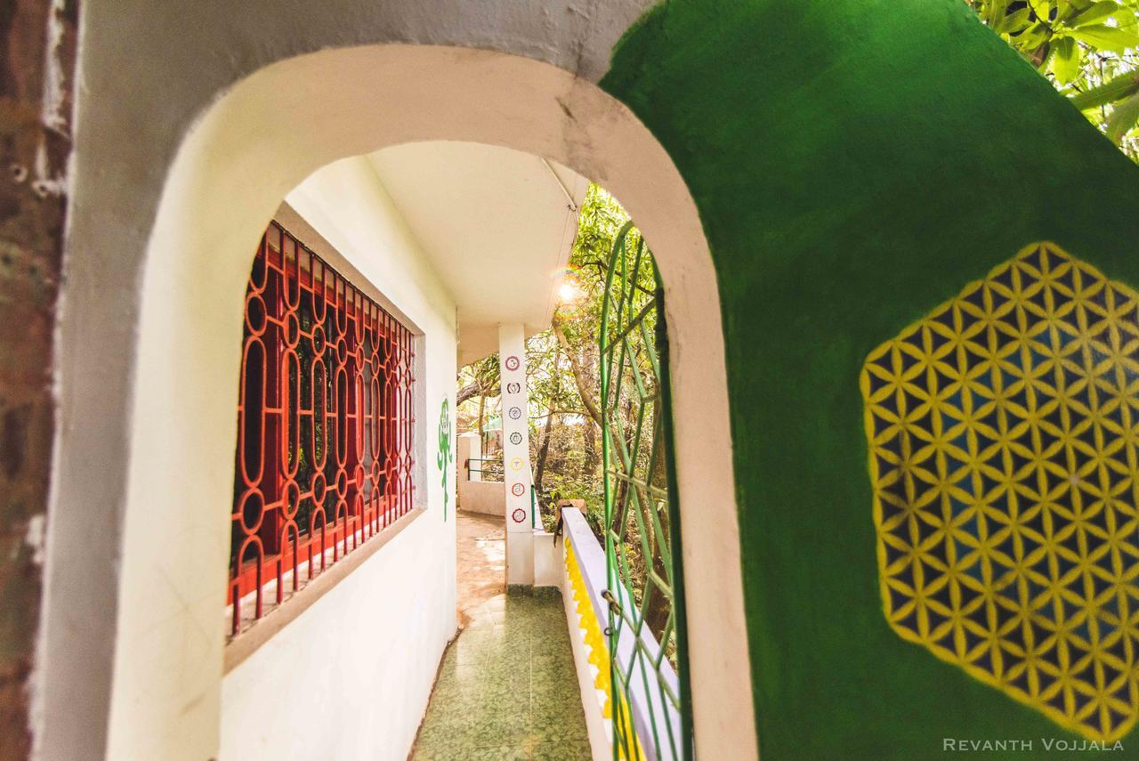 Arambol By Roadhouse Hostels, Goa Exteriör bild
